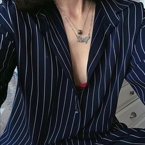 Babaton Modesto shirt.